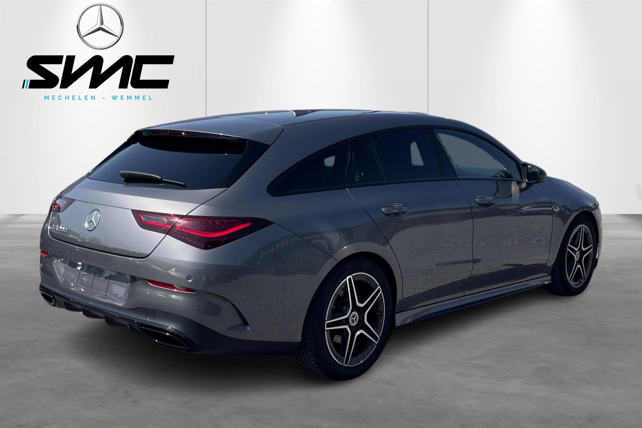 Mercedes-Benz CLA-Klasse Shooting Brake 200 AMG-line, Autos, Mercedes-Benz, Entreprise, Noir, 5 places, Automatique