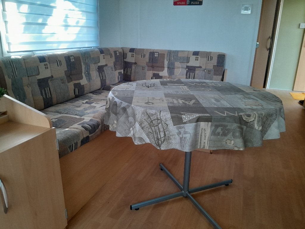 Caravane résidentielle, Jusqu'à 4
