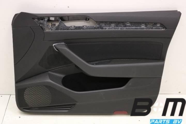 Portierbekleding rechtsvoor VW Passat B8, Auto-onderdelen, Interieur en Bekleding, Gebruikt