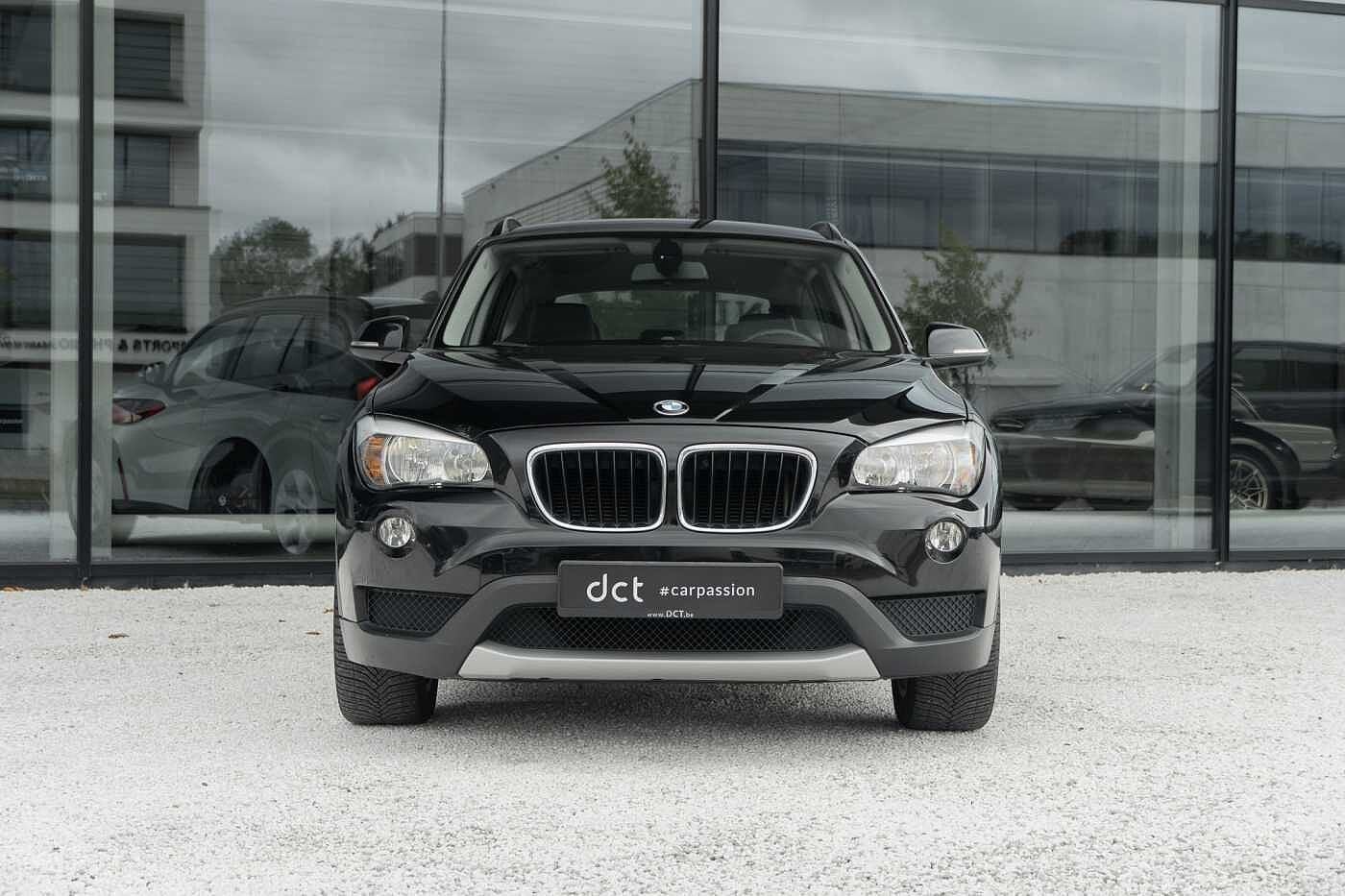 BMW X1 2.0i sDrive18 HeatedSeats PDC Automatic AC (bj 2013), X1, 4 cilinders, 1505 kg, Bedrijf