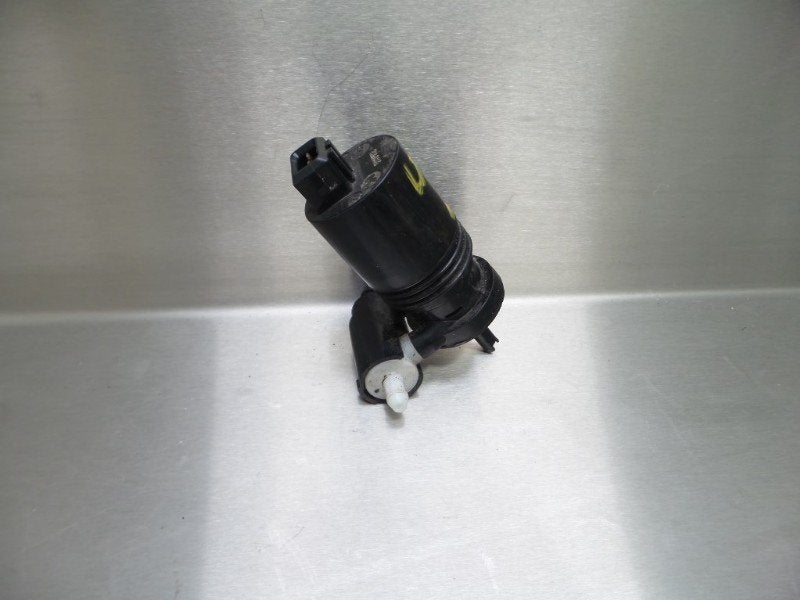 LAVE-GLACE POMPE AVANT Nissan Note (E11) (|30097|092529|), Dhr. M. Roggen, Stadsweg 37 37
9917 PV  WIRDUM GR., NL, Nissan, Utilisé