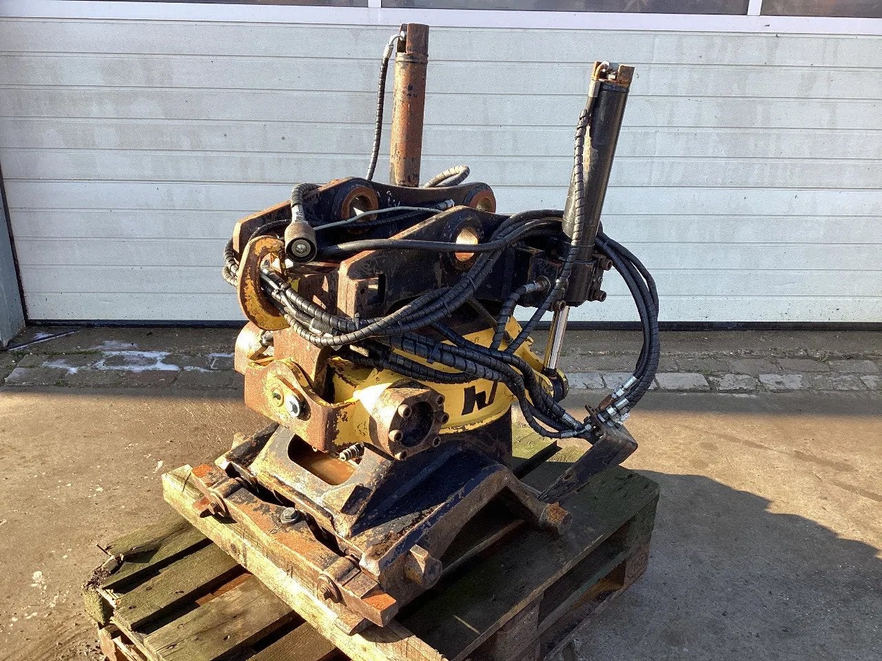 Diversen Engcon EC15 Draaikantelstuk Engcon EC15 Draaikantel