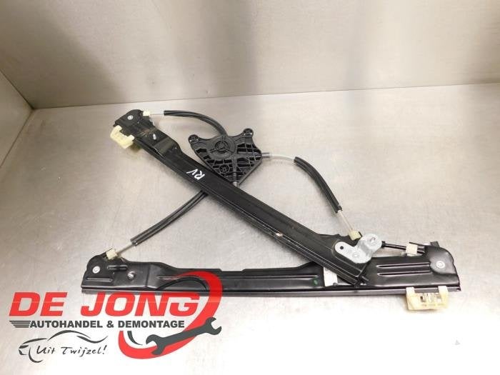 Mécanique vitre 4portes avant droite d'un Volkswagen Caddy, Autos : Pièces & Accessoires, Volkswagen, -, 3 mois de garantie, Utilisé