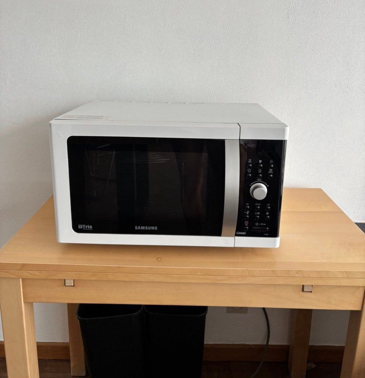 Four à micro-ondes Samsung Combi, Enlèvement, Comme neuf