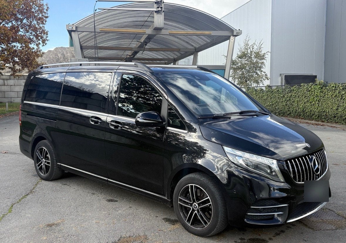 Mercedes-Benz V250 4MATIC AMG PACKET – 2018 – 193.000km, Auto's, Automaat, Zwart, Leder, Diesel