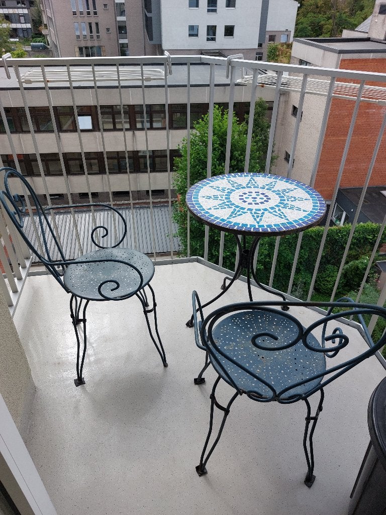 Tuintafel + stoelen gratis af te halen, Ophalen, Gebruikt, Rond, Metaal
