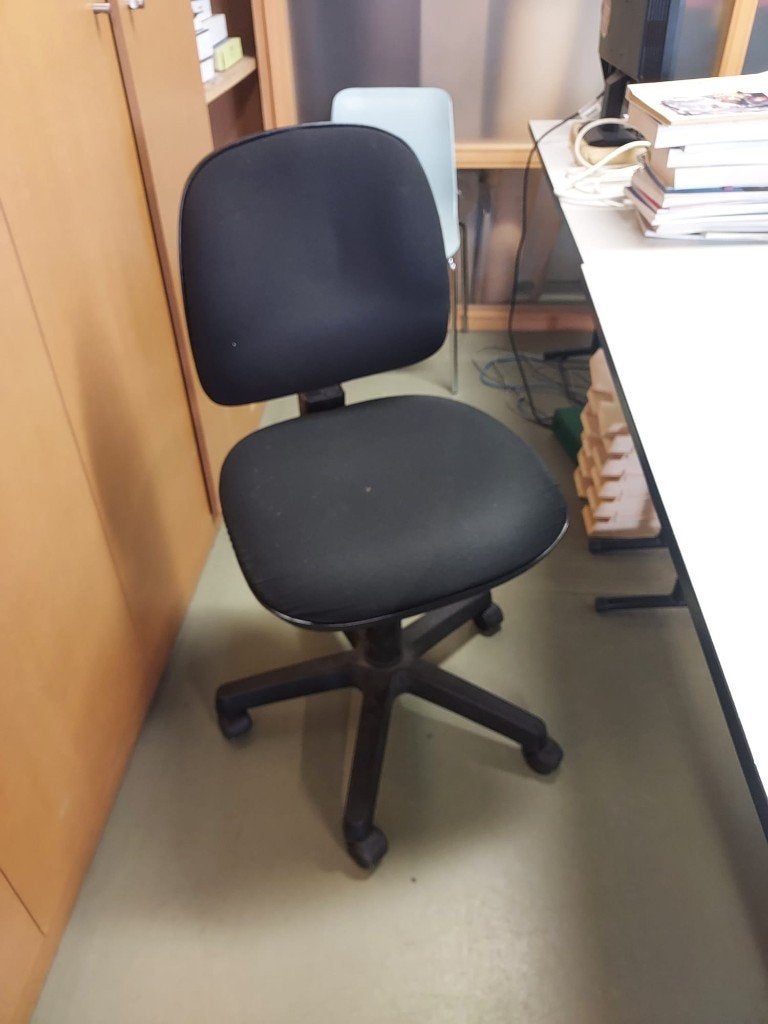 2x zwarte bureaustoel, Ophalen, Gebruikt, Zwart, Bureaustoel