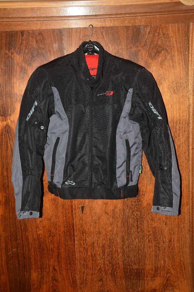Veste de moto Difi. Système Airvent. Taille L, Motos, Difi, Enlèvement, Hommes, Manteau | tissu