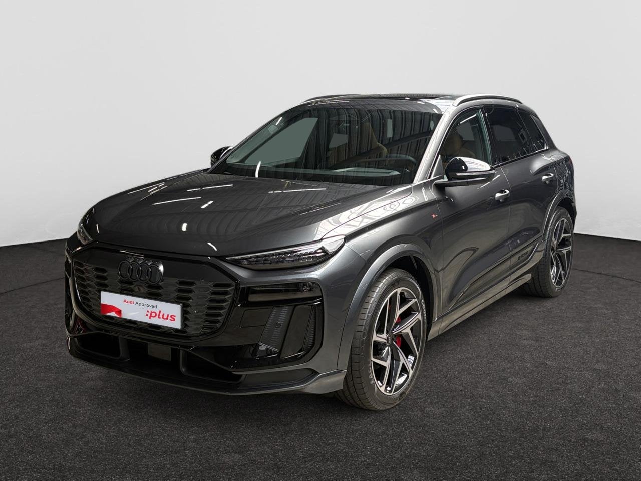 Audi Q6 e-tron 100 kWh 55 Quattro S line, Auto's, Lederen bekleding, Elektrisch, Handgeschakeld, Q6 e-tron