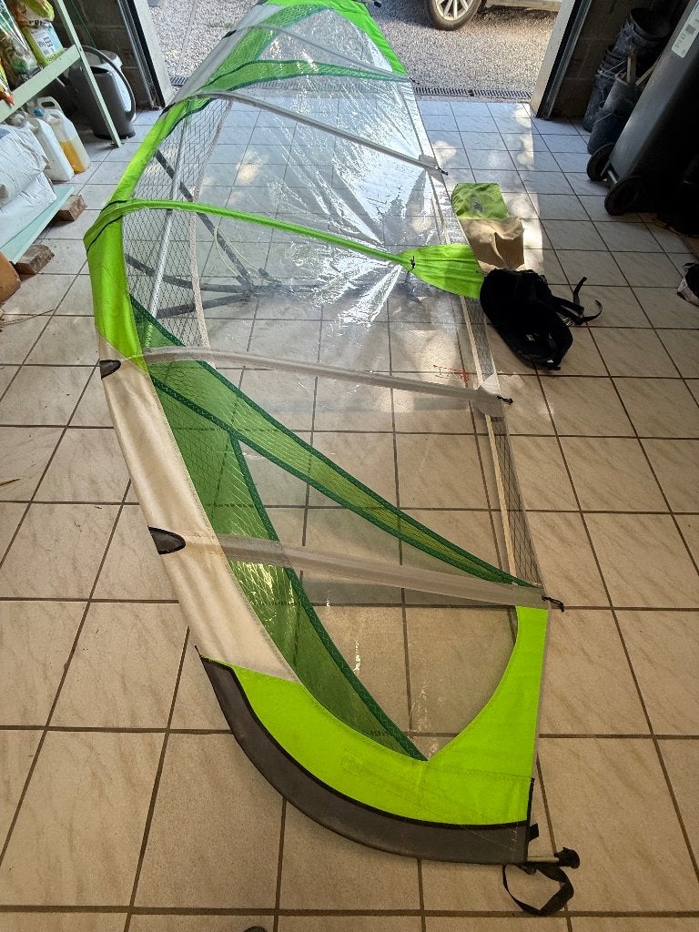 Aile kitewing + harnais avec sa housse, Sports & Fitness, Enlèvement, Utilisé