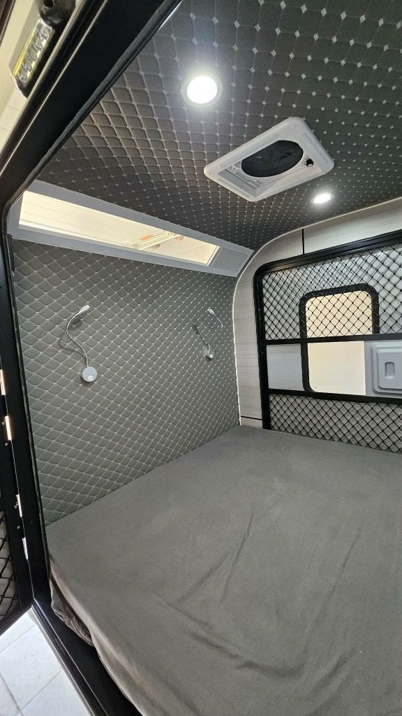 Teardrop Mini Caravan (July 2025) – Like New, Grand lit, Autres marques, Jusqu'à 4 m, Particulier