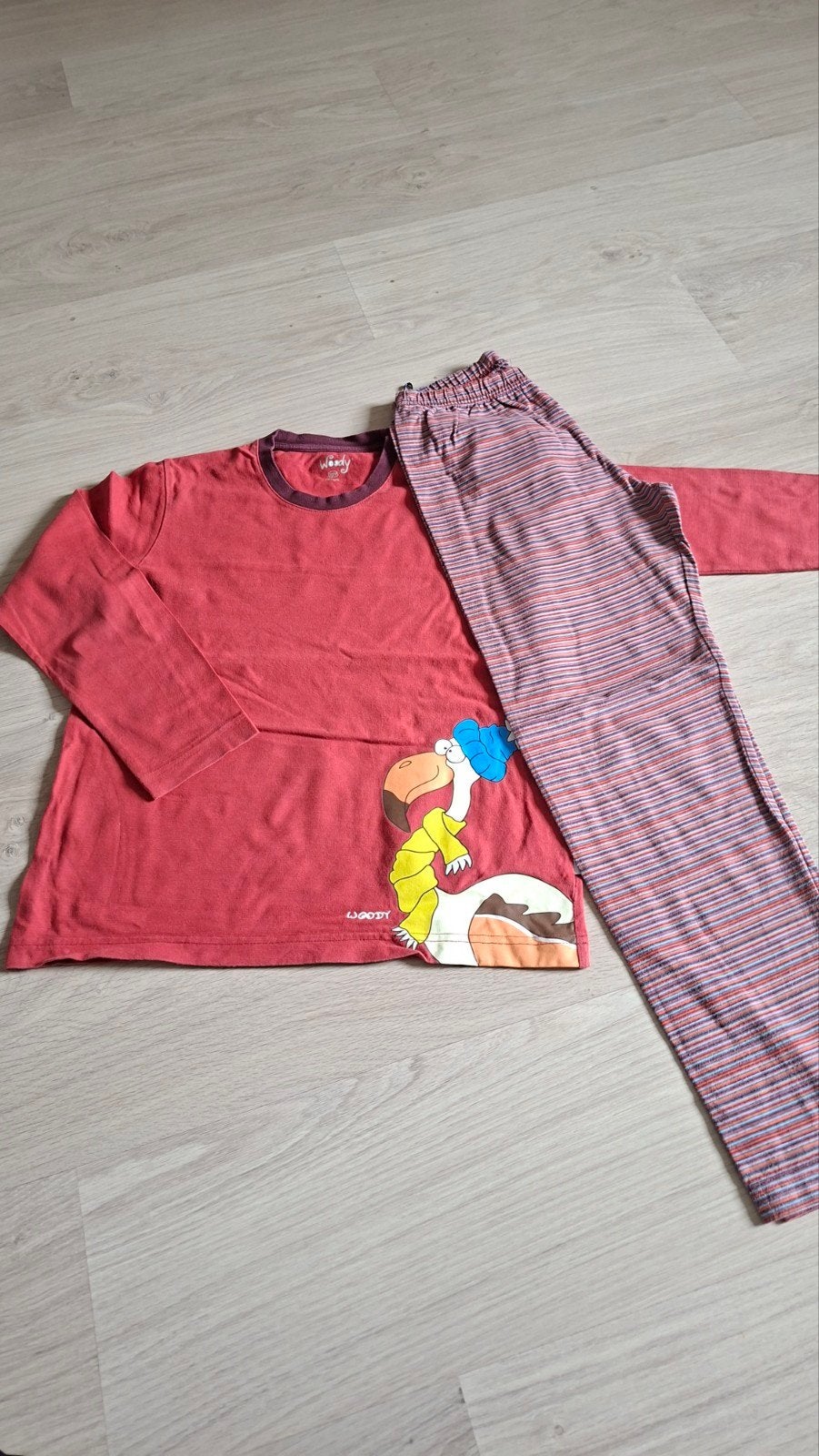 woody pyjama 10 jaar, Ophalen