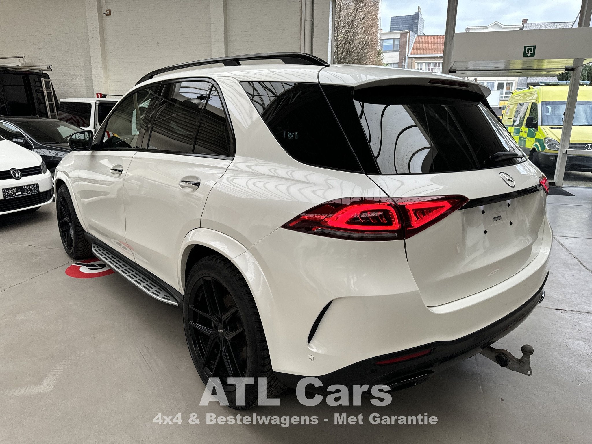 Mercedes-Benz GLE300d 4Matic | Pano | AMG Line | Full Option, Automaat, 245 pk, Gebruikt, Euro 6