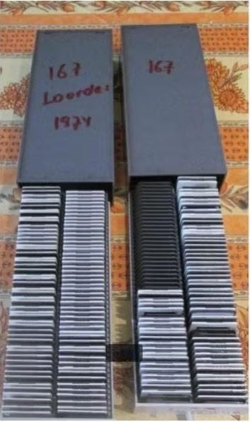 Mooie Oude partij van 167 Dia's - Lourdes in 1974, Verzamelen, Foto's en Prenten, Ophalen of Verzenden, Zo goed als nieuw, Buitenland