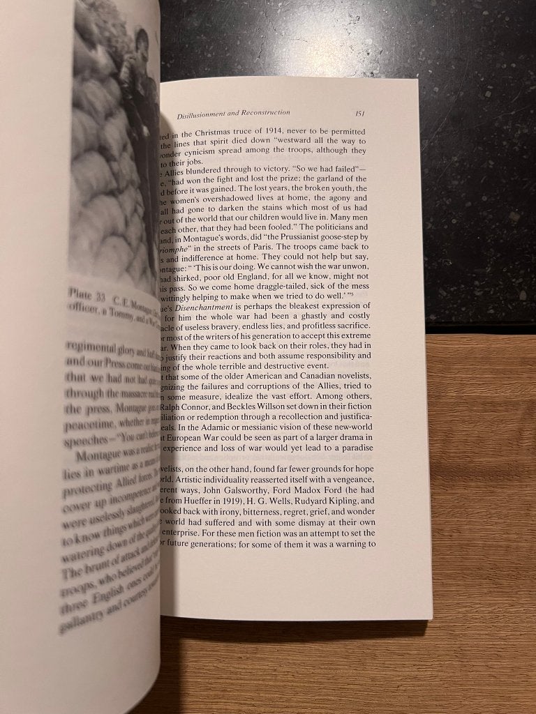 The great war of words, literature as propaganda 1914 - 18 a, Ophalen of Verzenden, Zo goed als nieuw, Peter Buitenhuis, Voor 1940
