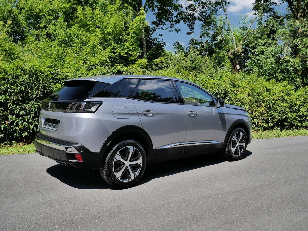 Peugeot 3008 Allure Pack 130PK AUTOMAAT, 1199 cc, https://public.car-pass.be/vhr/0cc25b97-7590-423a-b9c6-fcbc2e7858cb, 0 kg, Bedrijf
