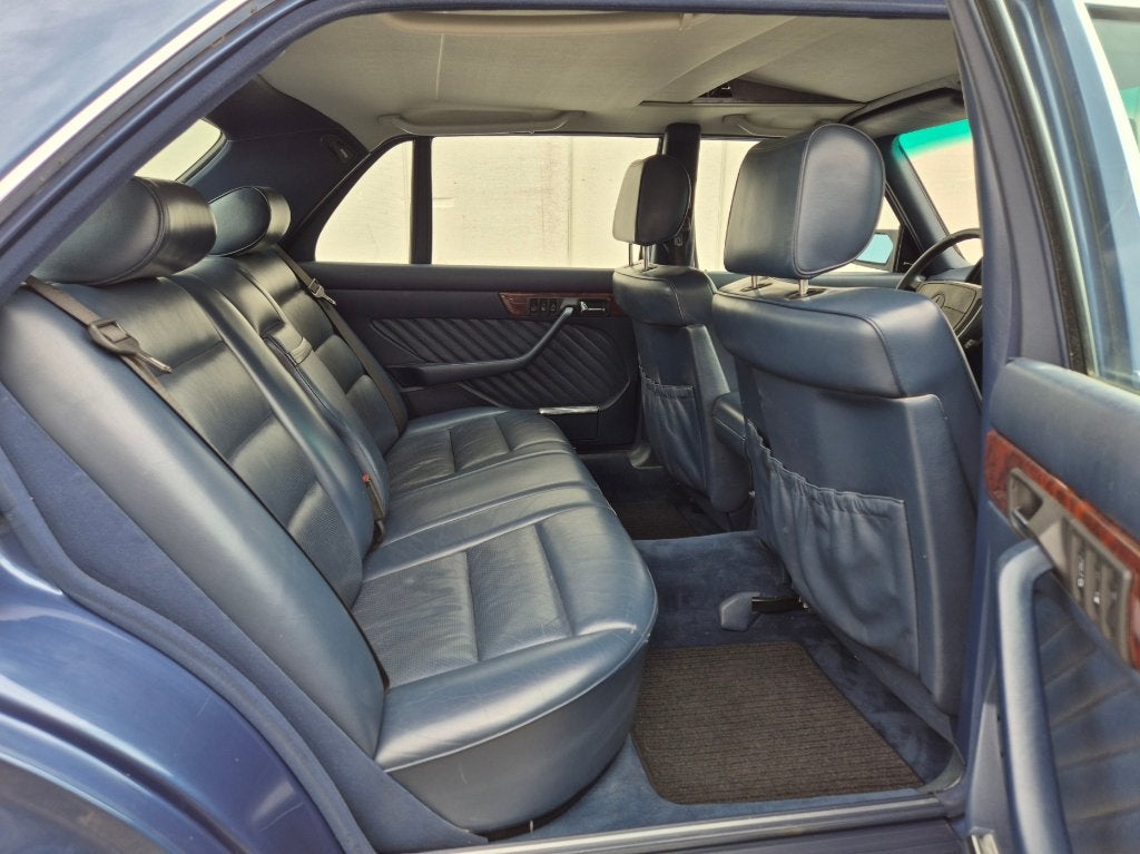 Mercedes-Benz 560 SEL Europese auto roestvrij TOP staat, foto 12