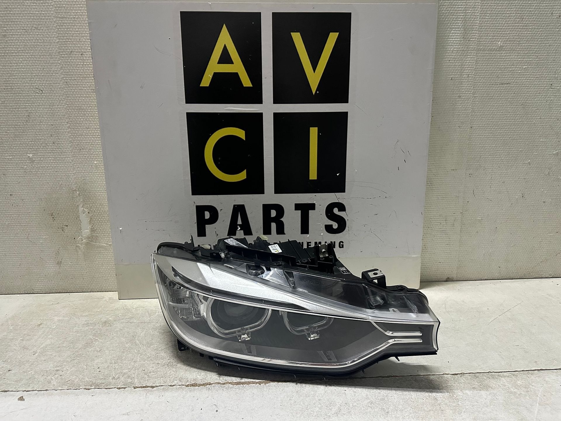 Koplamp BMW 3 serie F30 F31 Xenon Led 7259526 rechts, Gebruikt, -, -, Ophalen of Verzenden