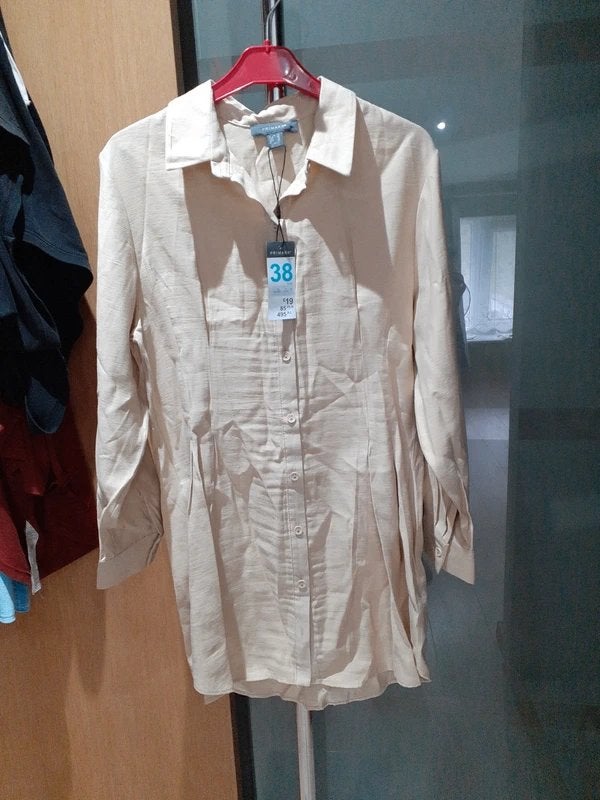 Robe beige primark taille M NEUVE, Neuf, Taille 38/40 (M), Enlèvement ou Envoi, Primark