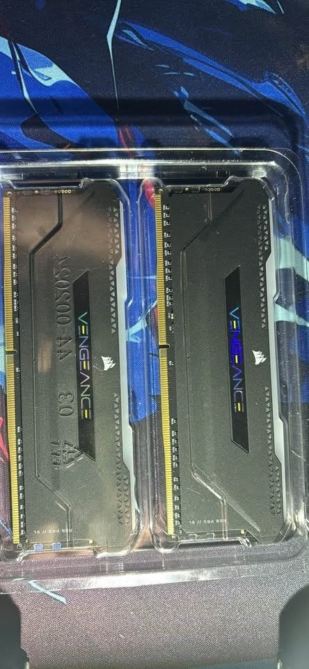 RGB Carsair Vengeance DDR4 16 Gb 3600 MHz, Computers en Software, Ophalen of Verzenden, Zo goed als nieuw, DDR4, 16 GB