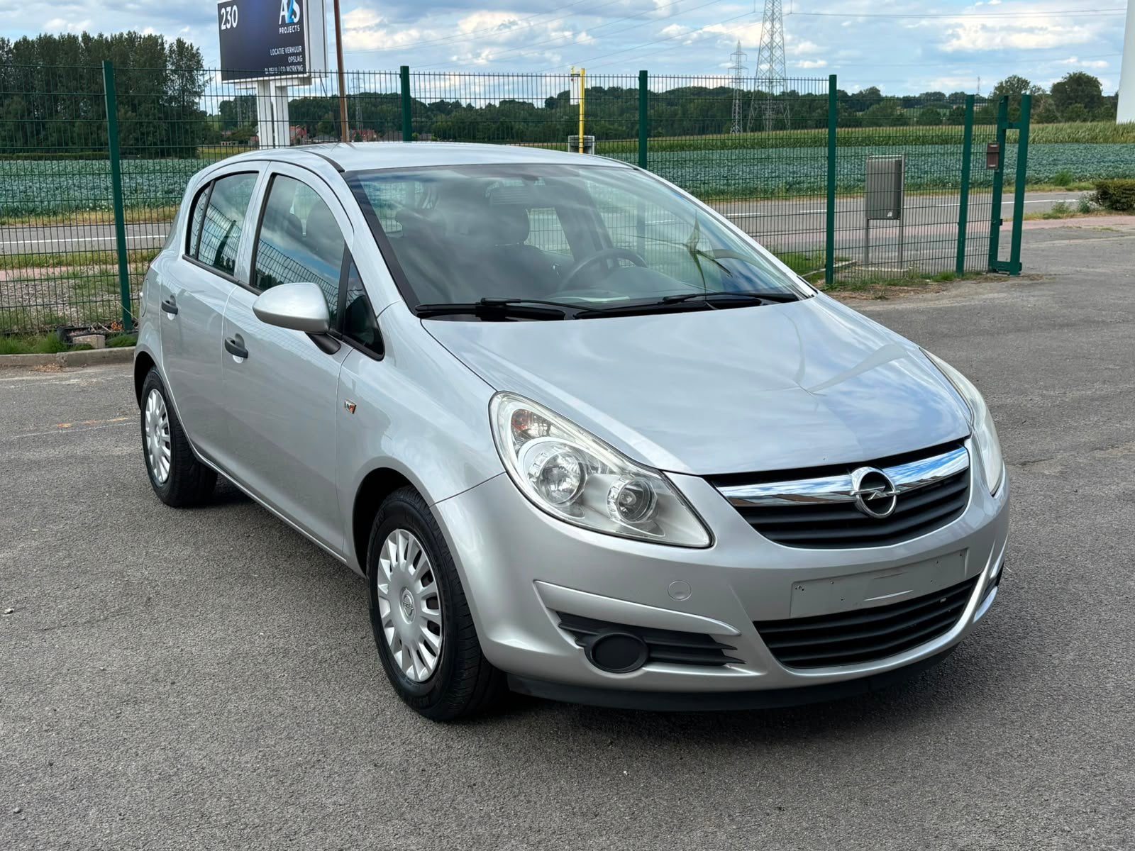 Opel Corsa 1.2 essence boîte automatique airco, Autos, Rétroviseurs électriques, Achat, Entreprise, Automatique