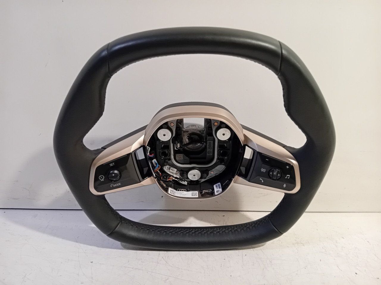 Stuur BMW iX, Onderdelen@venauto.nl, Van der Ven Autorecycling B.V., Gebruikt, Ettenseweg 76, 4706 PB Roosendaal, The Netherlands