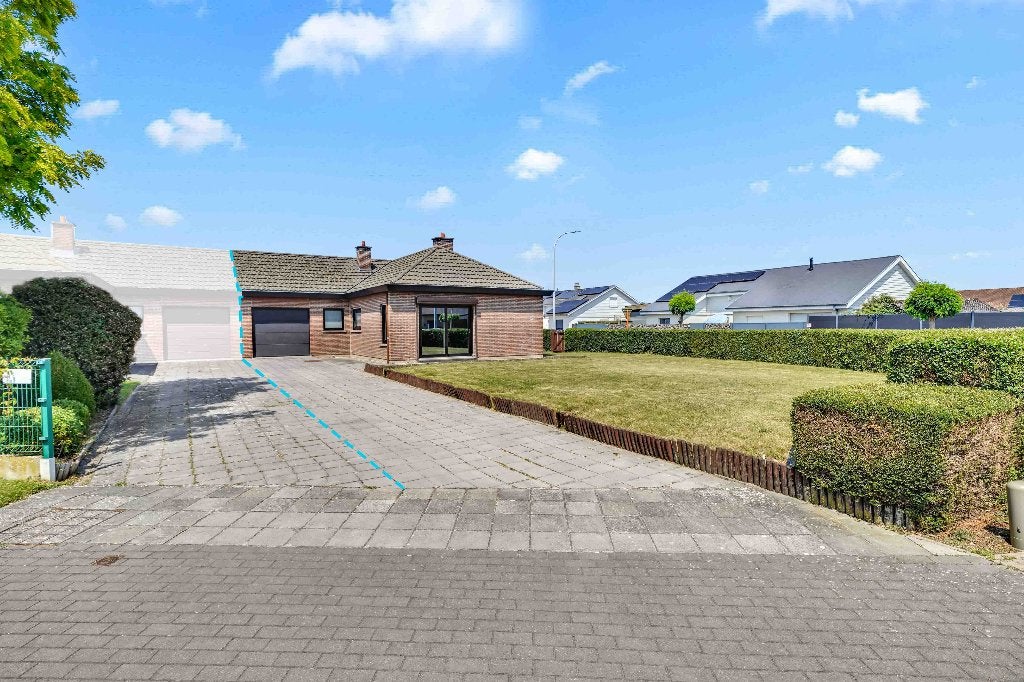Maison de plain-pied 3 façades avec garage, 78 m², PLOEGSTEERT, 57087 kWh/an, 500 à 1000 m²