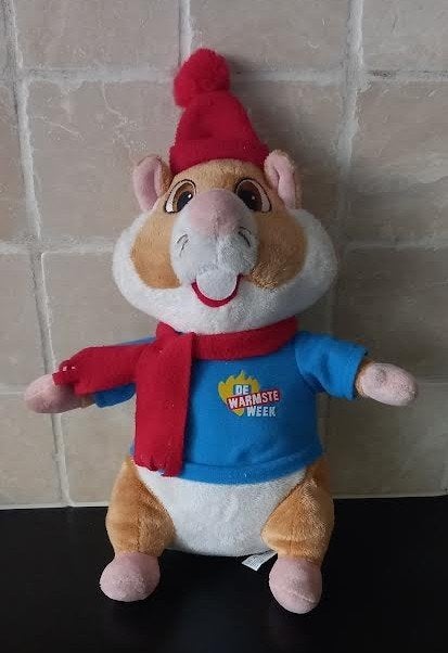 Knuffel Hamster De warmste week     32 cm, Enfants & Bébés, Jouets | Peluches, Enlèvement ou Envoi, Comme neuf, Hamster