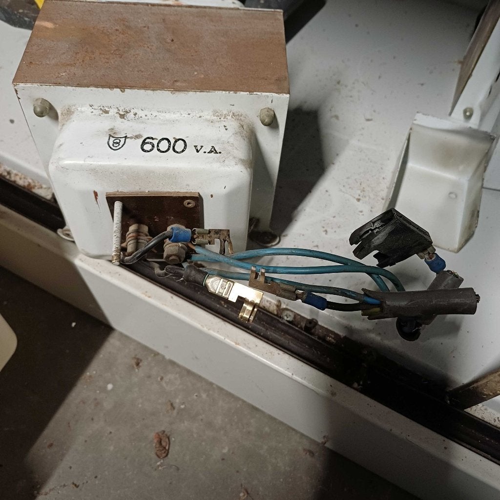 Zware transfo's., Doe-het-zelf en Bouw, Elektriciteit en Kabels, Ophalen