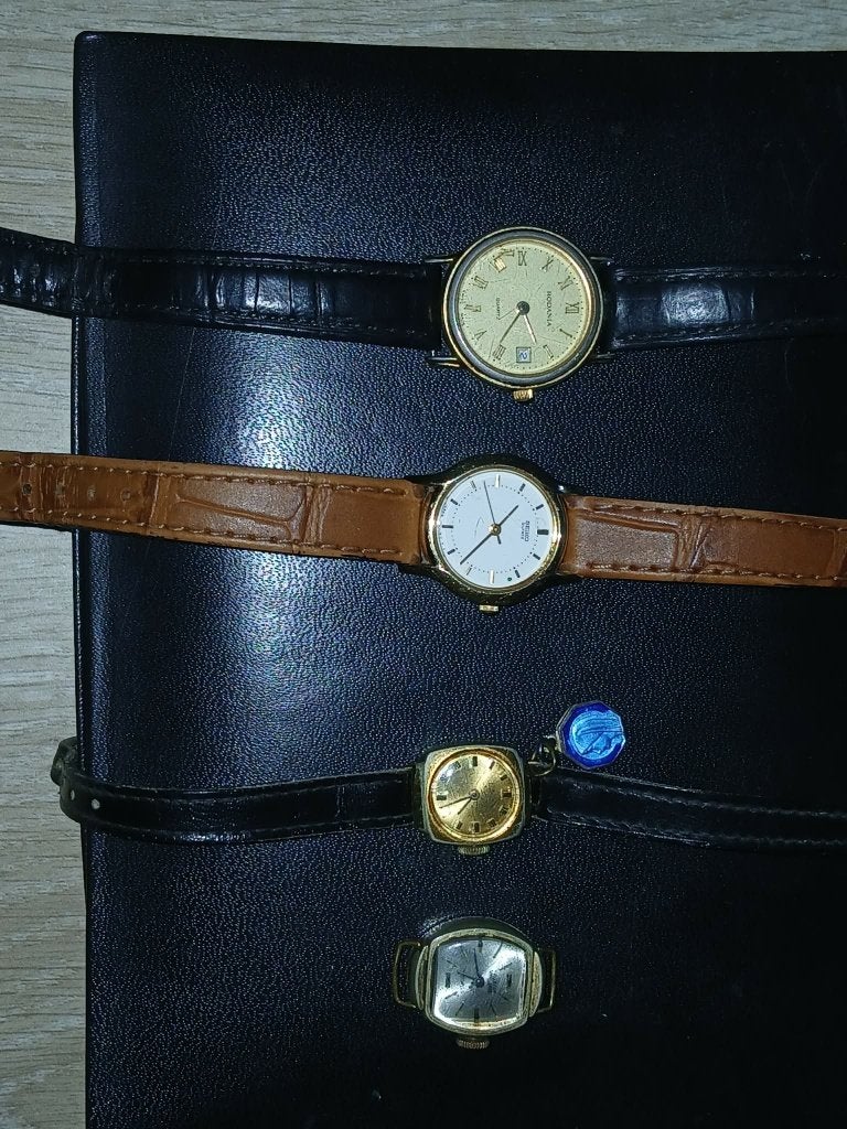 4 dameshorloges, Handtassen en Accessoires, Horloges | Dames, Ophalen, Gebruikt, Seiko