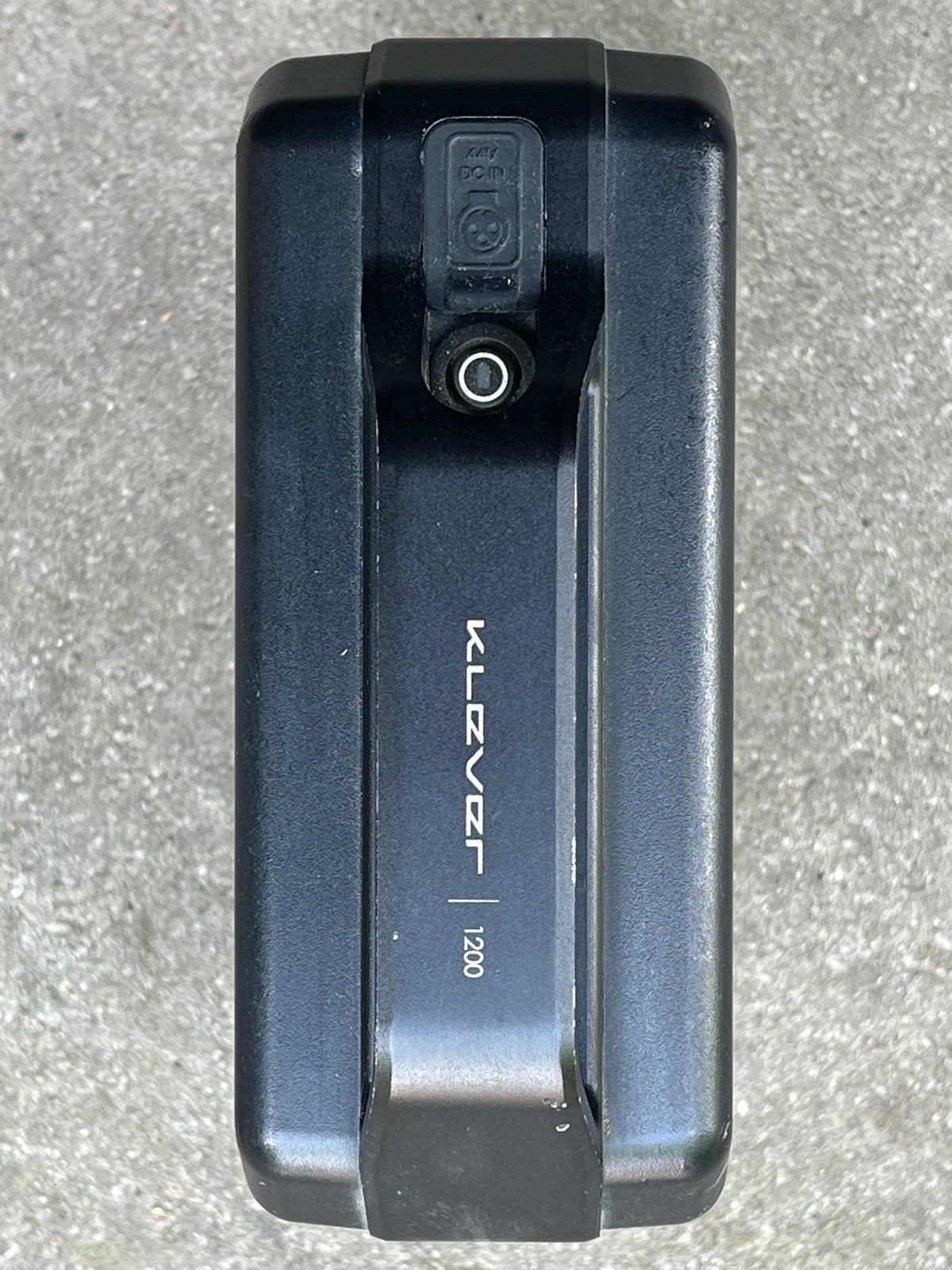 Klever batterij 1200Wh, Ophalen, Gebruikt