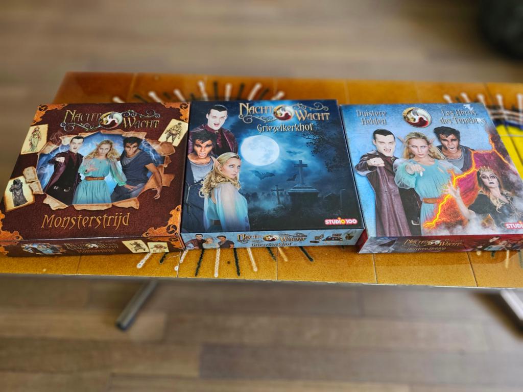 Jeux de société Night Watch, Hobby & Loisirs créatifs, Enlèvement