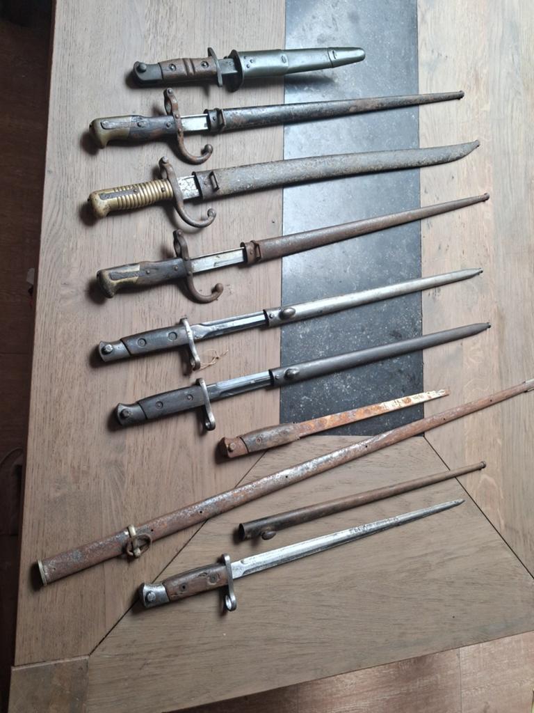 Lot bajonetten te koop, Verzamelen, Ophalen