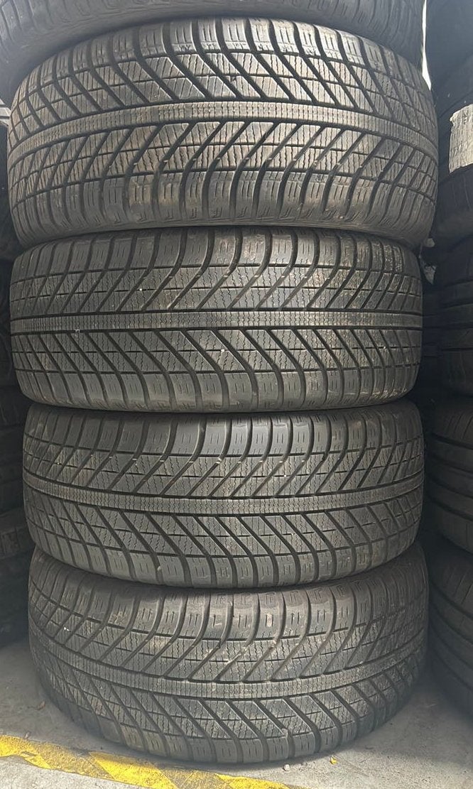 Pneus 4 saisons 2255017 225/50/17 225/50R17 marque Goodyear, Enlèvement