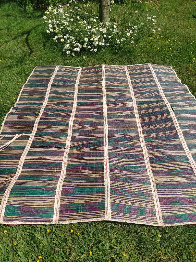 picknicktapijt-strandmat/riet+aanmaakblokje+wandasbak+koffer, Ophalen of Verzenden, Gebruikt