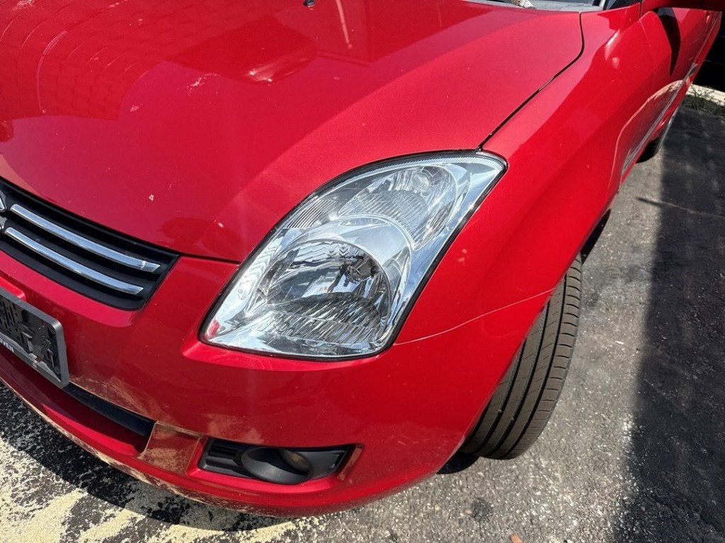KOPLAMP LINKS Suzuki Swift (ZA / ZC / ZD1 / 2/3/9), Suzuki-Allee 7
64625  Bensheim, DE, Gebruikt, Suzuki Deutschland GmbH, Kontakt@suzuki.de