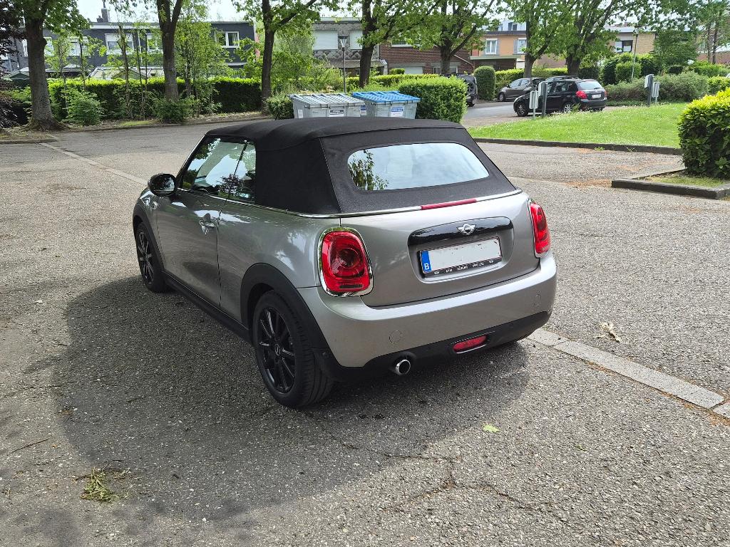 Auto mini cabriolet jaar 2017 super conditie, Auto's, Voorwielaandrijving, 4 zetels, 87 kW, Cabriolet