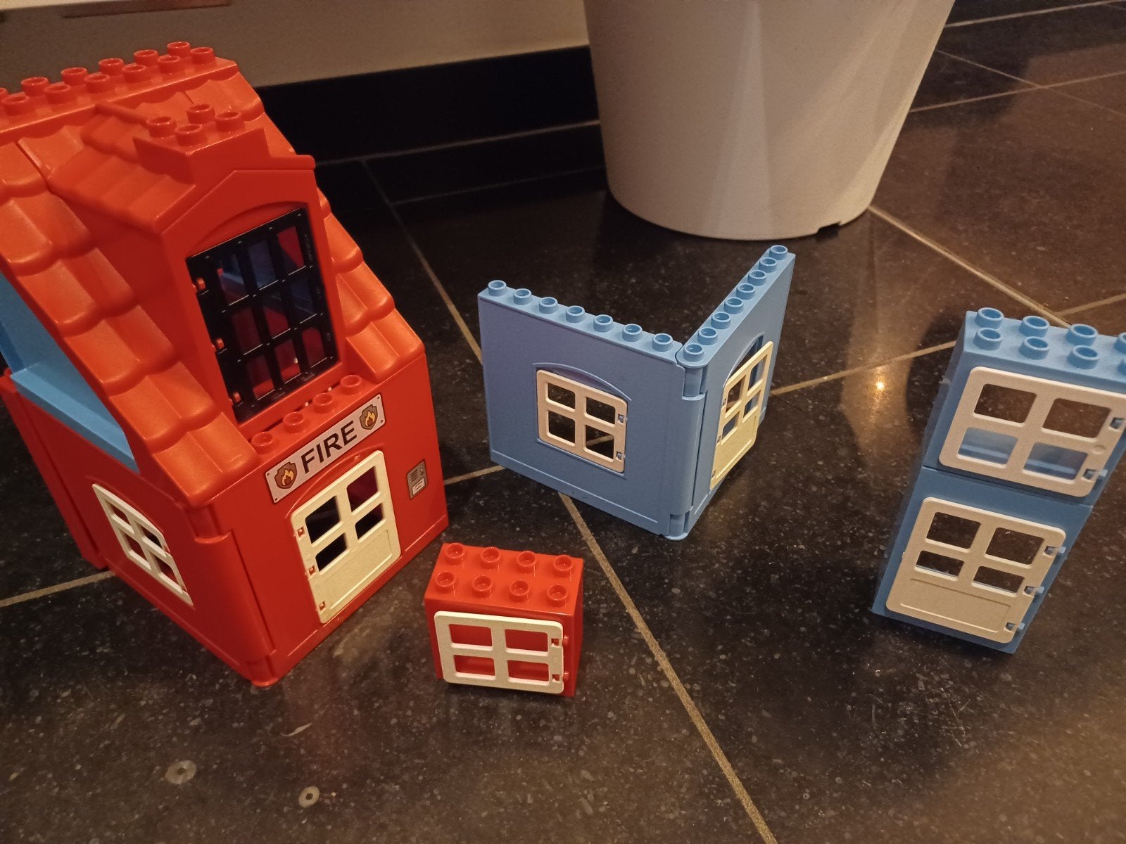 Duplo Grote stukken brandweerkazerne, Ophalen, Gebruikt, Duplo, Losse stenen