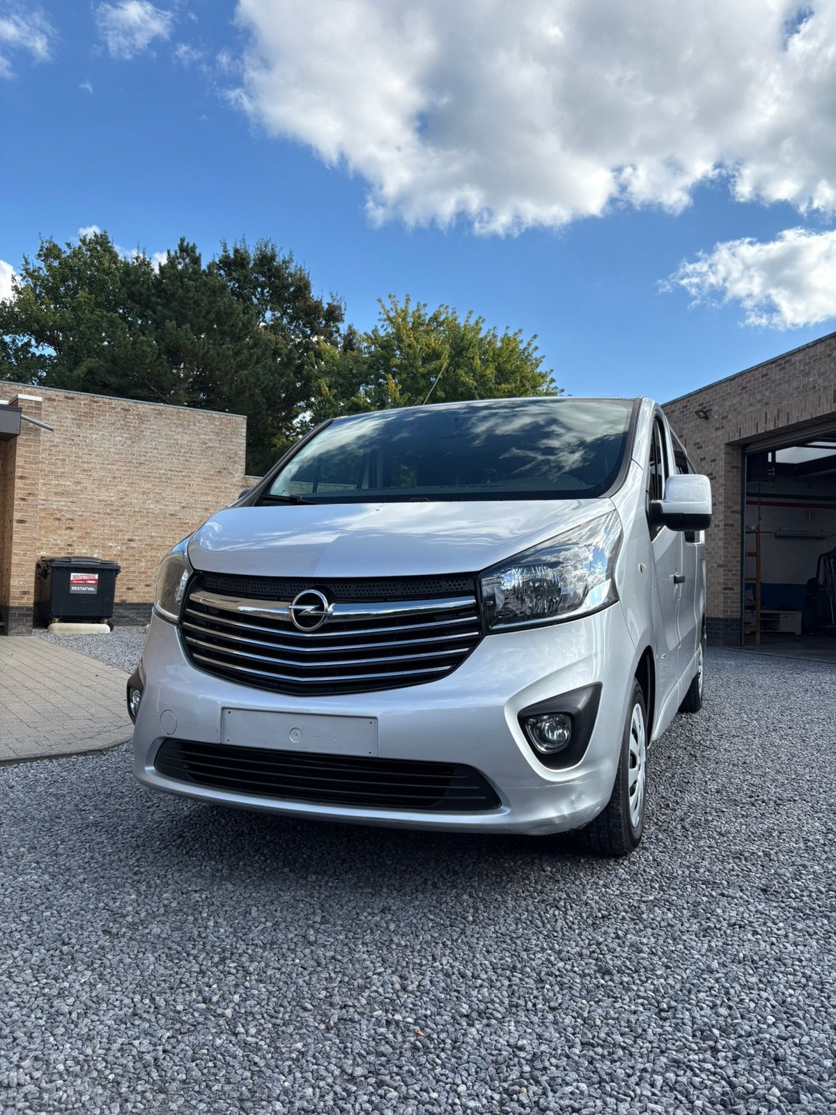 Opel vivaro dubbel cabine., Argent ou Gris, Euro 6, Entreprise, Boîte manuelle