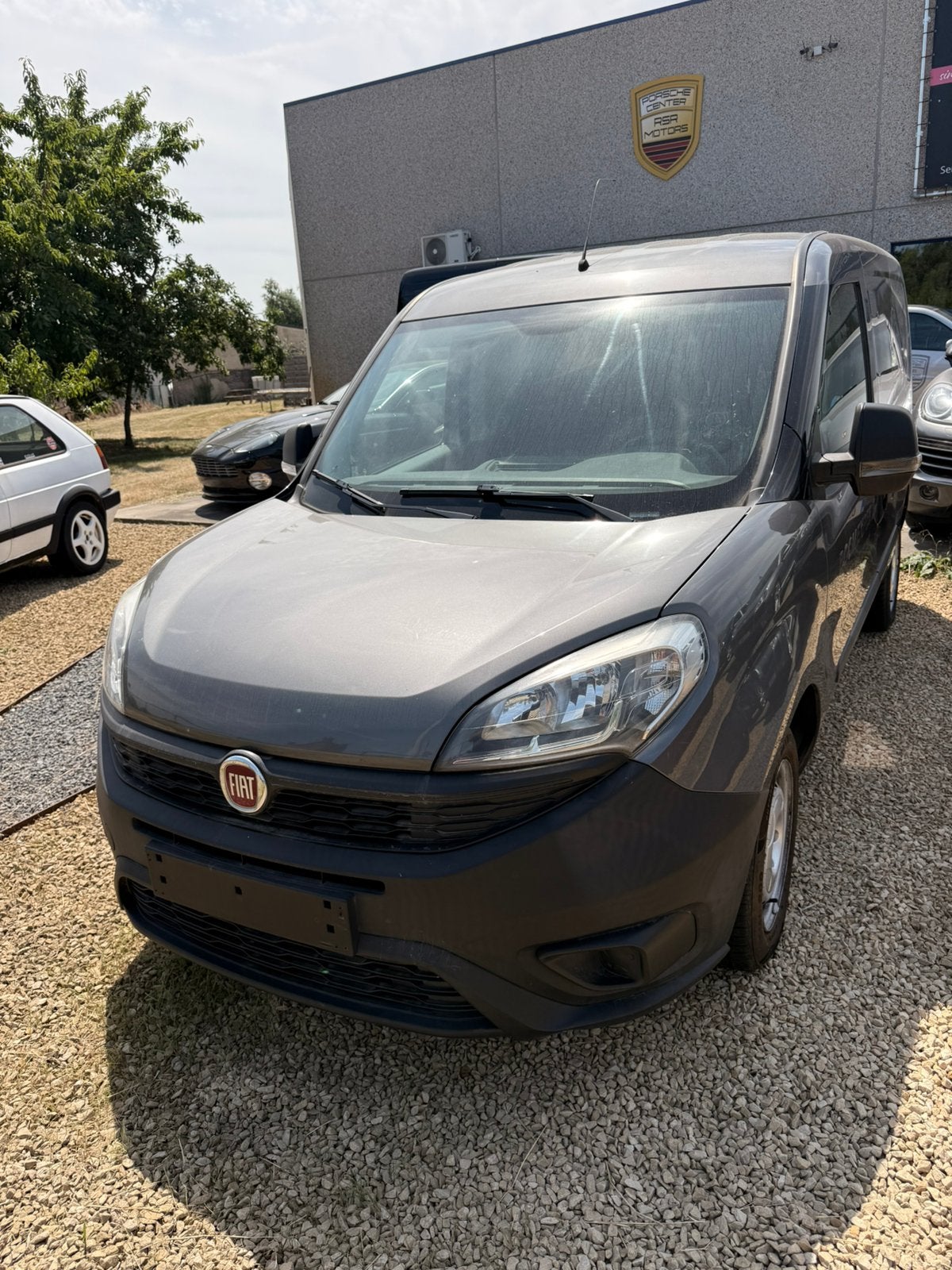 Fiat doblo 1.3 multijet met werk aan., Auto's, Bestelwagens en Lichte vracht, Euro 6, 4 cilinders, Particulier, 2 zetels