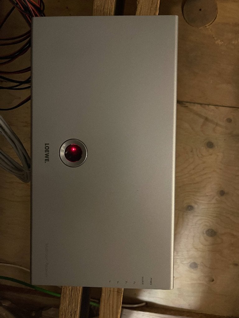 Loewe individual sound multiroom 3 st., Audio, Tv en Foto, Televisies, Ophalen of Verzenden, Gebruikt