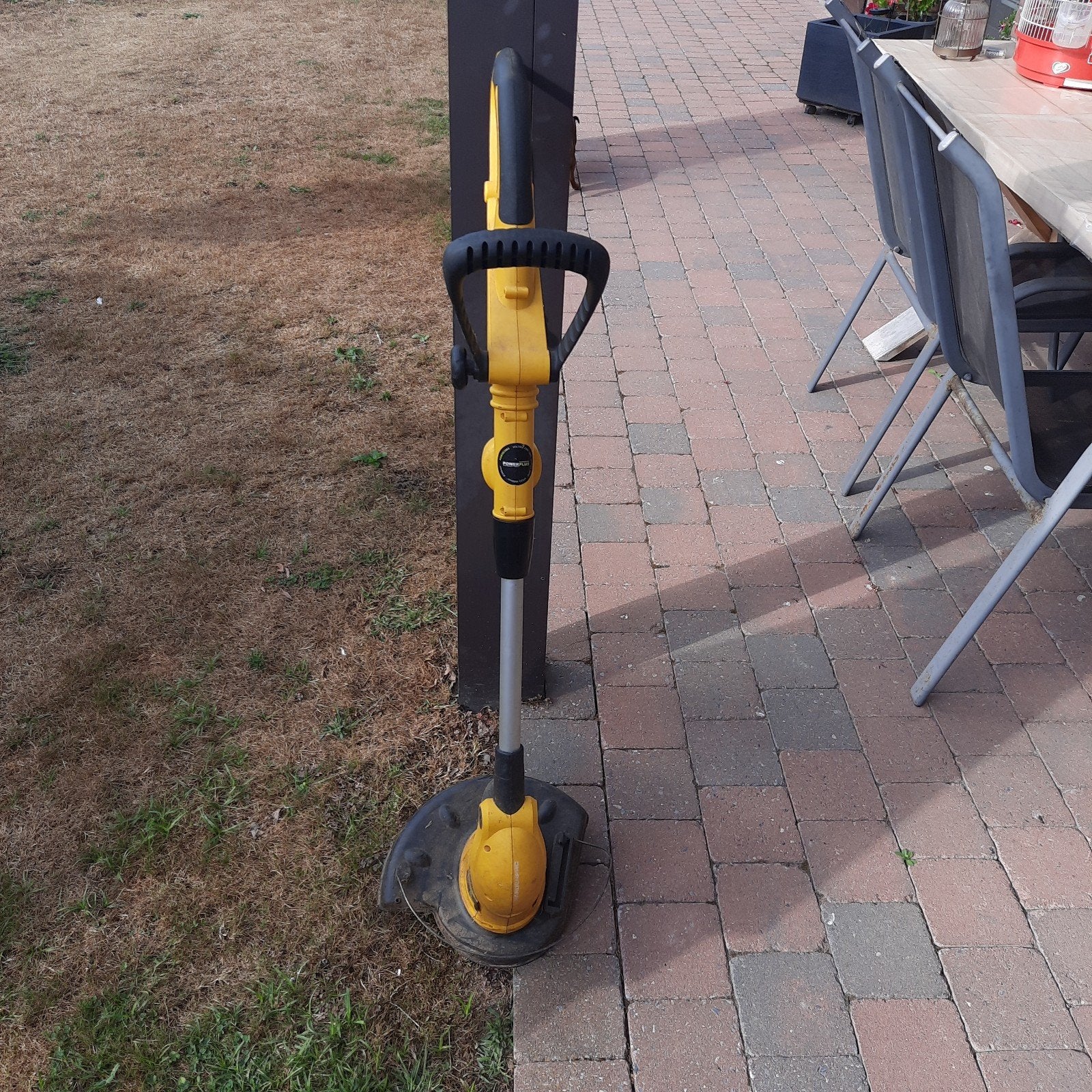Grastrimmer Power Plus, Tuin en Terras, Grastrimmers, Ophalen