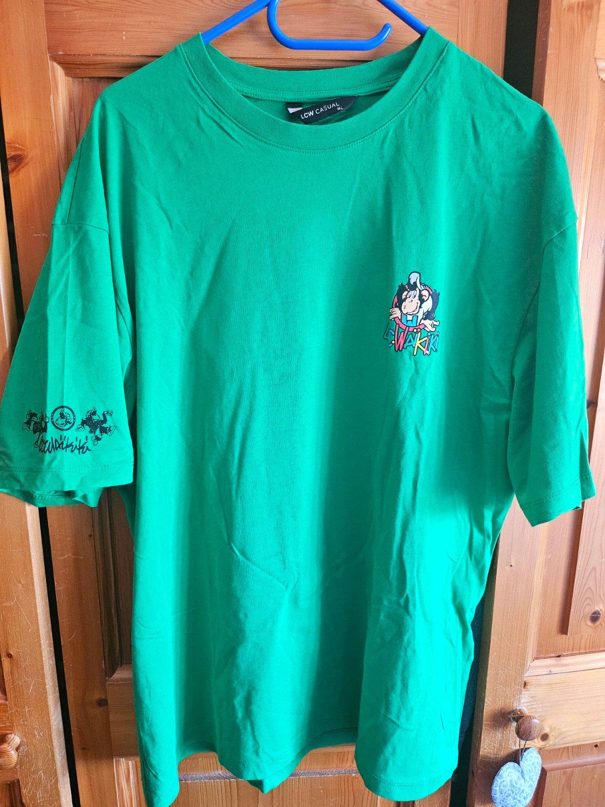 T-shirt LC WAIKIKI, Enlèvement ou Envoi