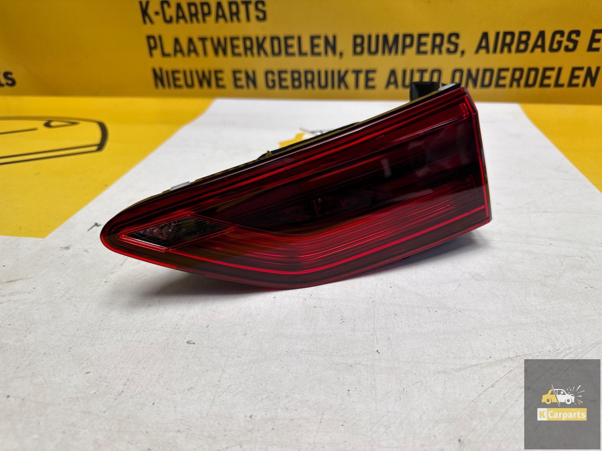 Feu arri re LED droit pour VW GOLF 8 int rieur du hayon 5H09, Info@fabrikant.eu, Fabrikant BV, Utilisé, Fabrikantstraat 1
1000 AA  Amsterdam, NL