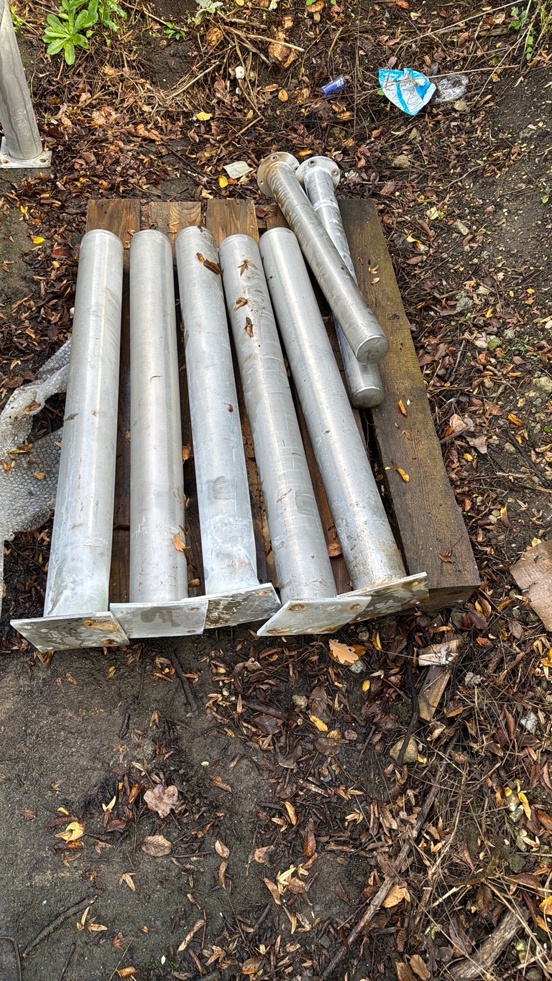 Inox palen, Ophalen, Zo goed als nieuw