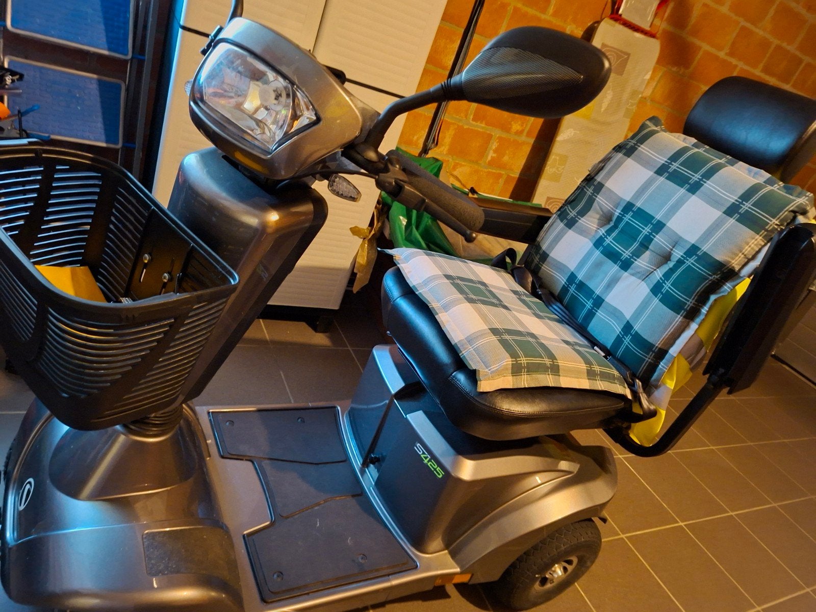 scootmobiel, Ophalen, Gebruikt, Sterling, 16 km/u of meer
