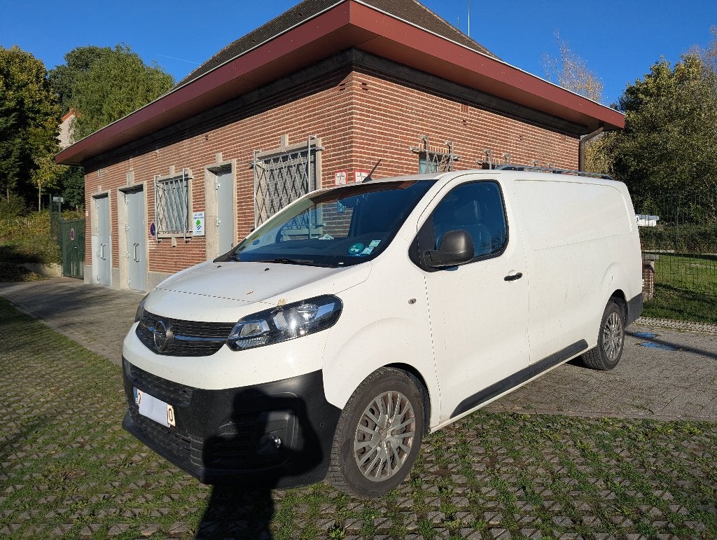 Opel Vivaro L3H1 177ch automatique, Autos, Achat, 3 places, Entretenue par le concessionnaire, Noir