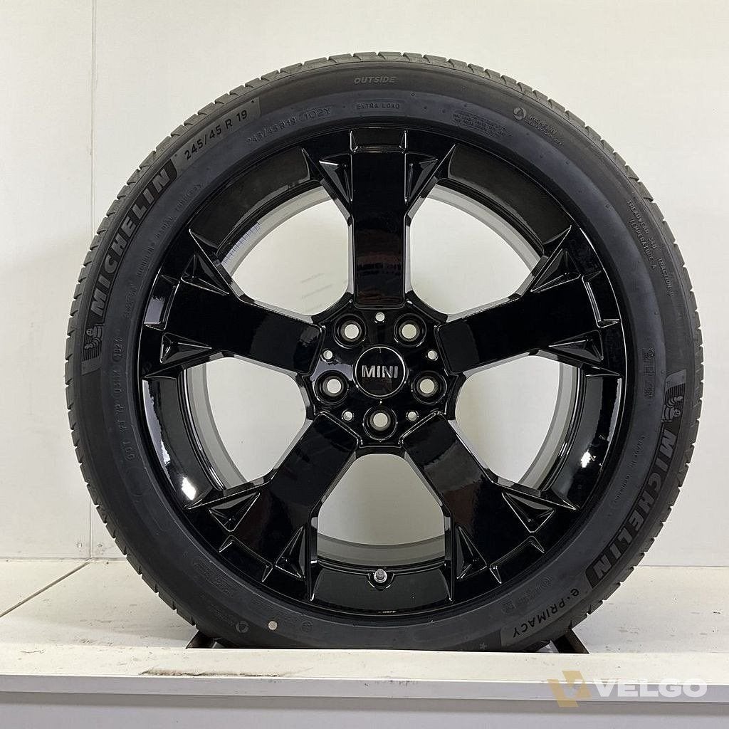 MINI COUNTRYMAN U25 JCW 948 SET VELGEN + ZOMERBANDEN 19 INCH, Autos : Pièces & Accessoires, Pneus et Jantes, 245 mm, Véhicule de tourisme