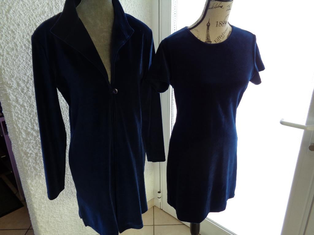 Ensemble robe + veste velours bleu (Fin) Taille 38, Taille 38/40 (M), 3 suisses, Comme neuf, Bleu
