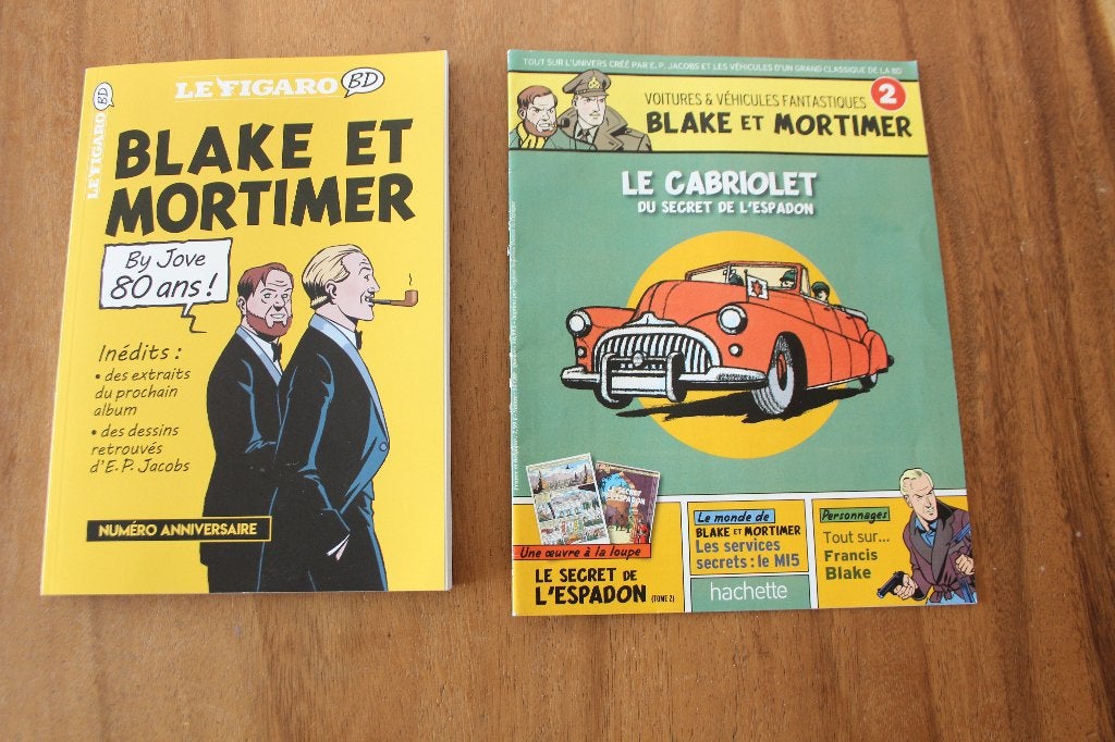 2 x sc Blake et Mortimer : 80 Ans Le Figaro et Le Cabriolet, Boeken, Stripverhalen, Zo goed als nieuw, Meerdere stripboeken, Ophalen of Verzenden